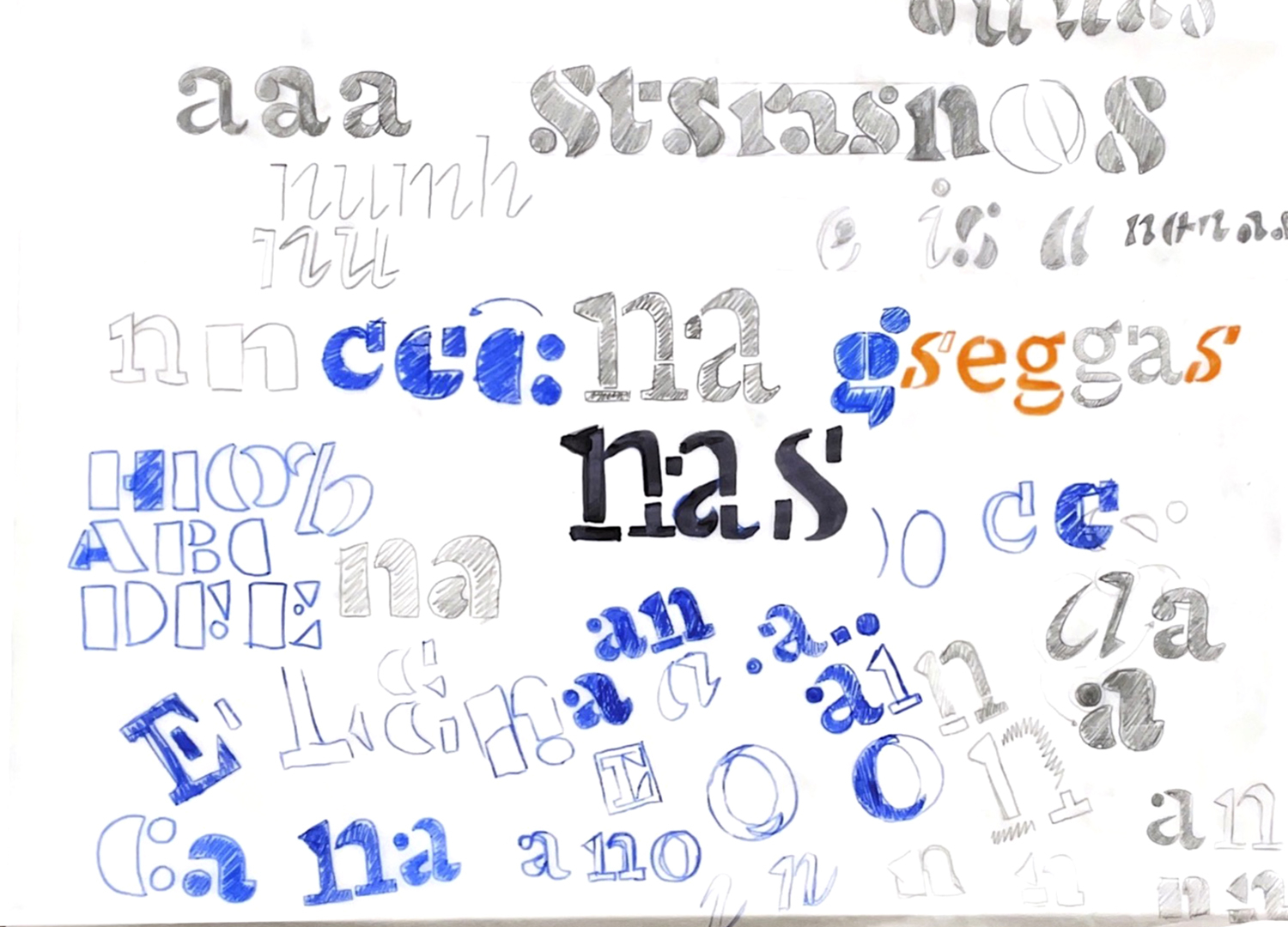 Sketches de différentes lettres